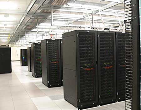 Estimate: Amazon Cloud Backed by 450,000 Servers | Data Center ...