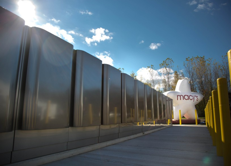 Bloom Energy Servers deployed at a Macy's facility