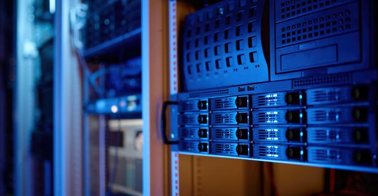 Tackling the 5 Biggest Challenges of the Data Center Industry