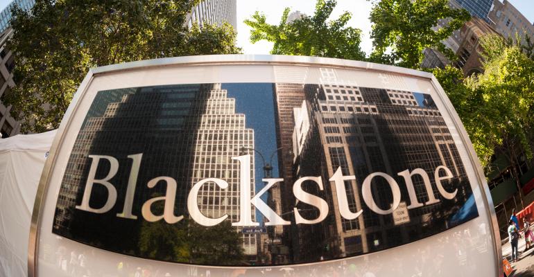 Blackstone Strikes Venture to Develop $7bn of Data Centers