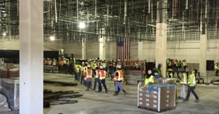 Data Foundry &quot;Tops Off&quot; Houston Data Center