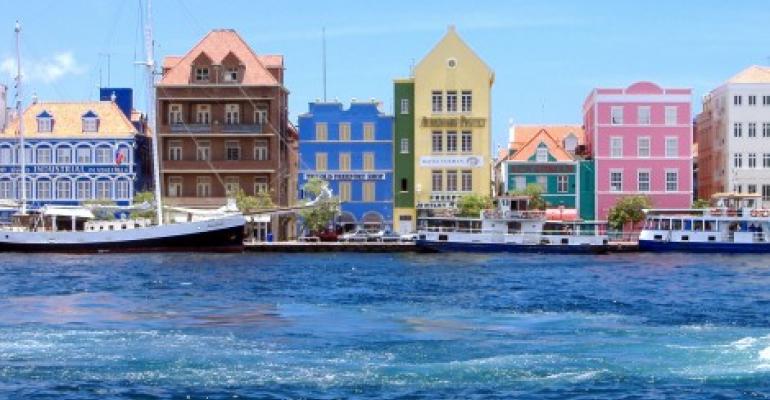 Report: UIG Building Apple Data Center in Curaçao