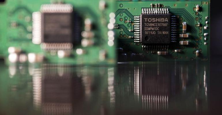 Toshiba Said to Put Temporary Hold on Memory Chip Sale Process