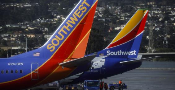 After Holiday Server Meltdown, Southwest Partners With Amazon
